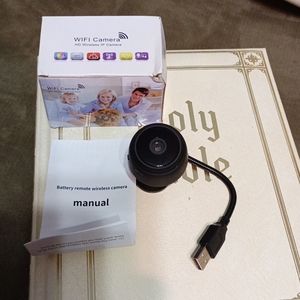 Battery remote wireless camera black